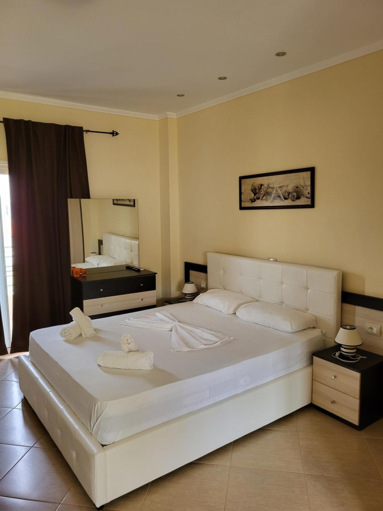 קסאמיל Apartments Jay מראה חיצוני תמונה