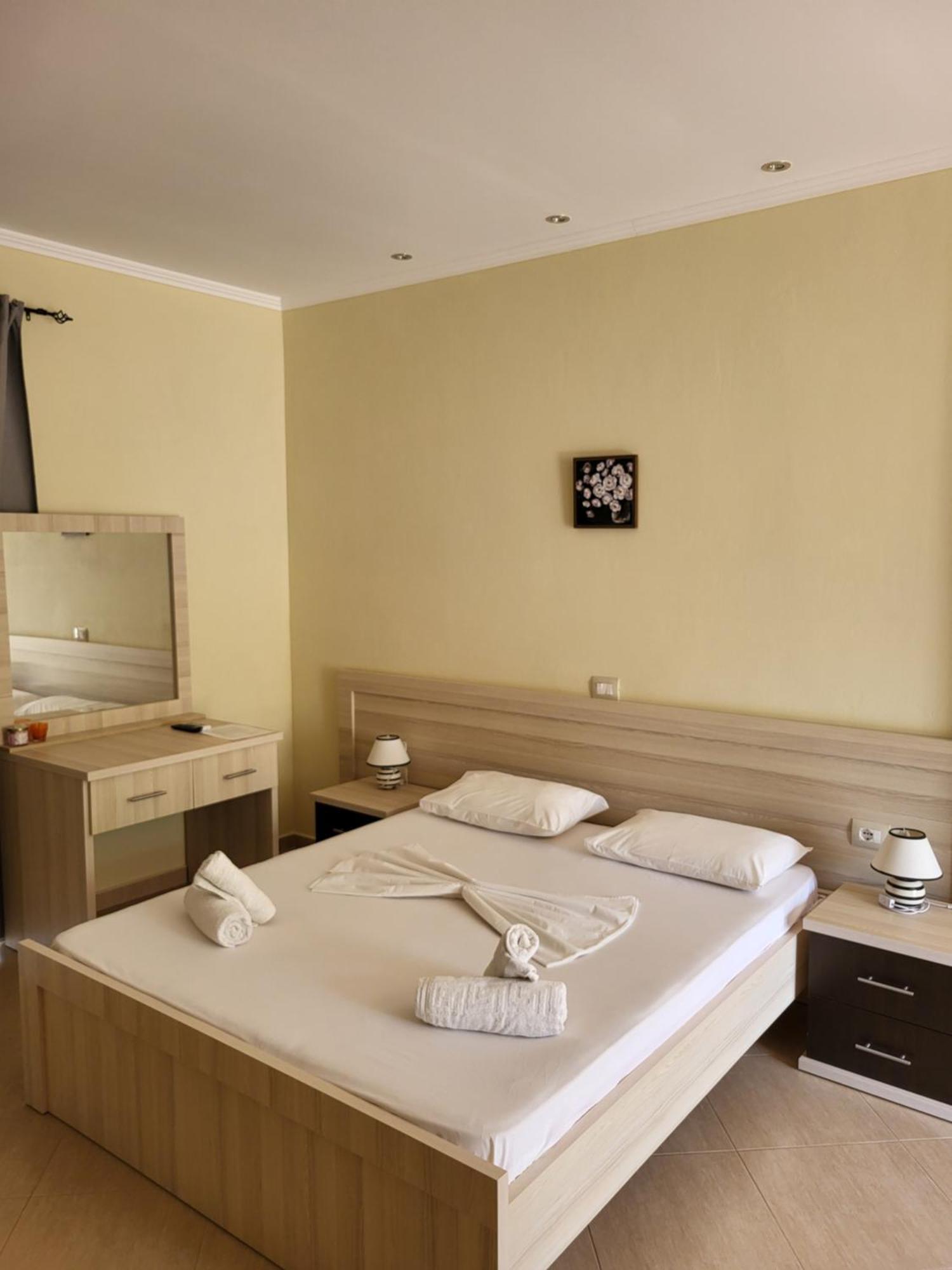 קסאמיל Apartments Jay מראה חיצוני תמונה