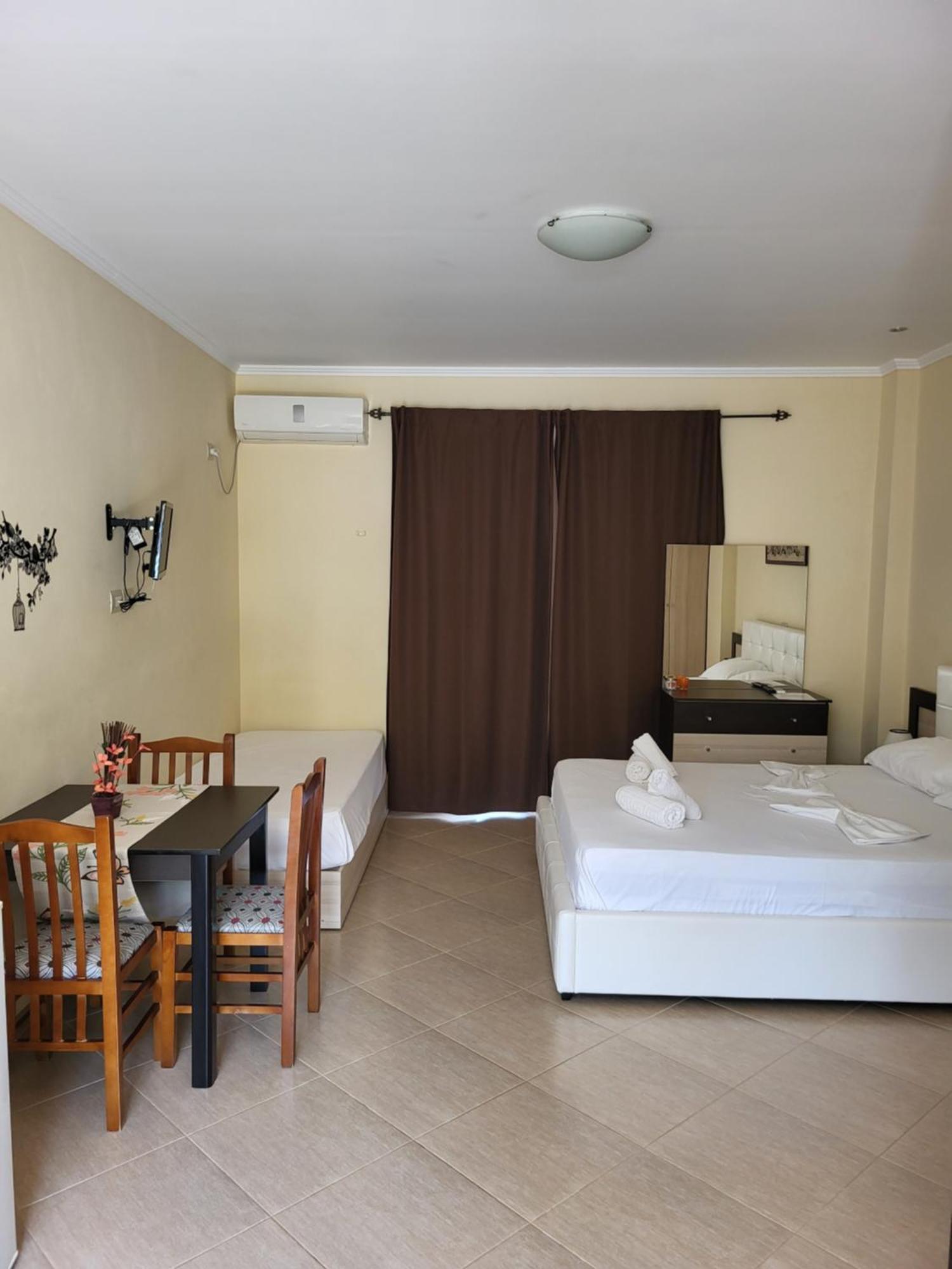 קסאמיל Apartments Jay מראה חיצוני תמונה